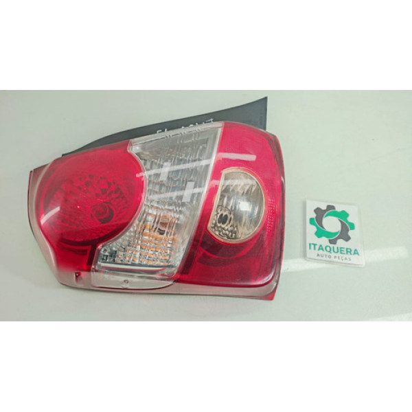 Lanterna Traseira Esquerda Toyota Etios Ano 2014 2015