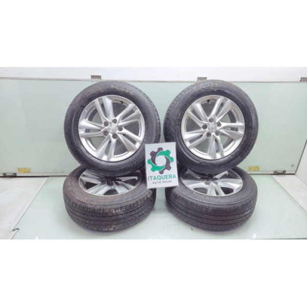 Jogo Roda Com Pneu 215/60 R16 Chevrolet Tracker 2022 2023