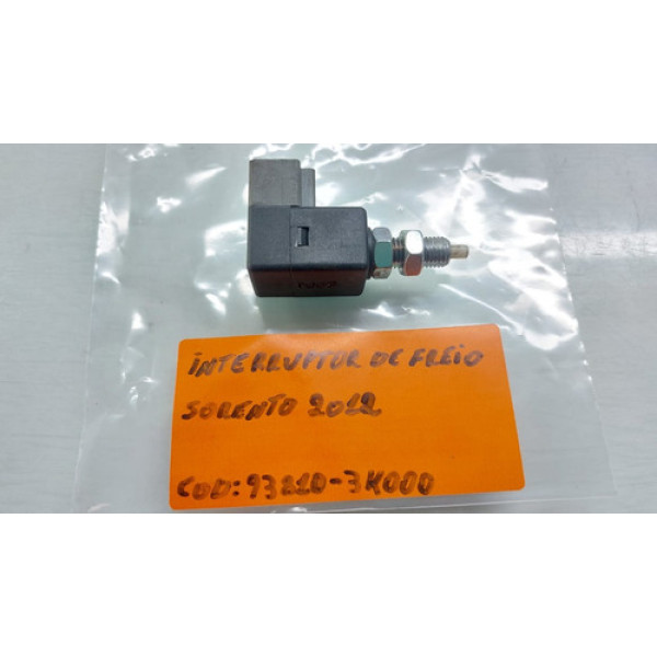 Sensor Interruptor Luz Freio Kia Sorento 3.5 Ano 2012 2013
