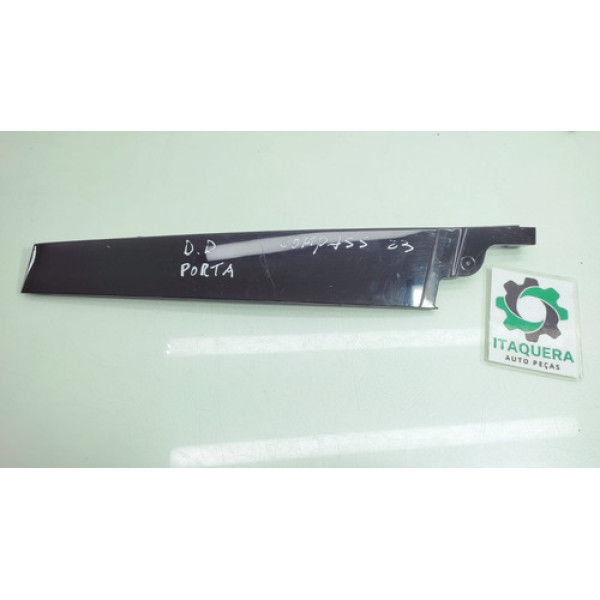 Moldura Externa Coluna Dianteiro Direito Jeep Compass 2023