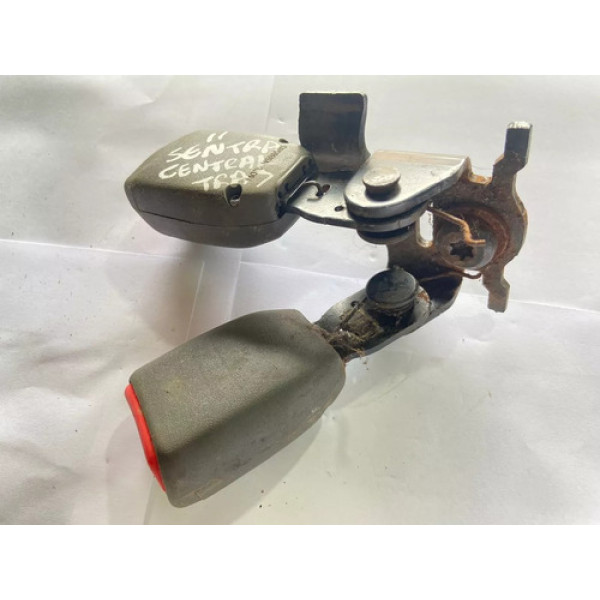 Engate Cinto Seguraça Traseiro Central Nissan Sentra 2010