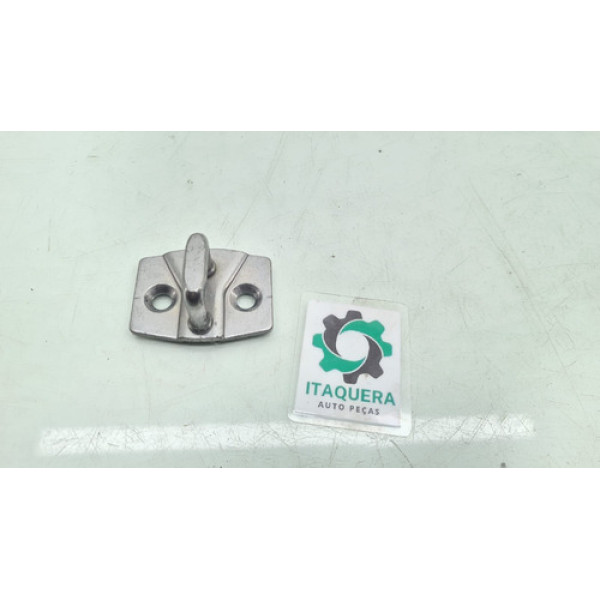 Batente Trava Porta Mala Bmw X1 Ano 2015