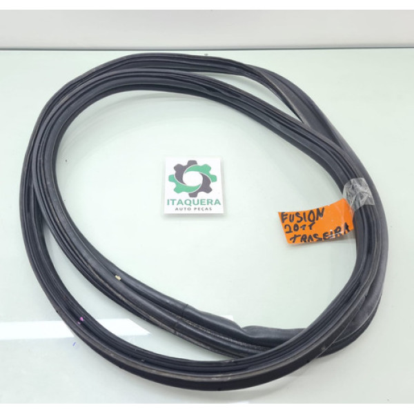 Borracha Tampa Traseira Porta Mala Ford Fusion Ano 2011 2012
