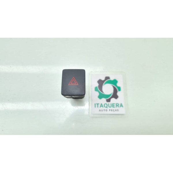 Comando Botão Pisca Alerta Nissan March Ano 2019 2020