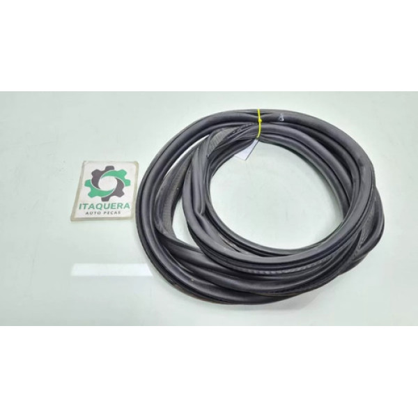 Borracha Carroceria Tampa Traseira Peugeot 2008 Ano 2022