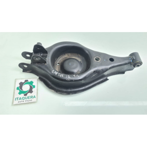 Bandeja Traseira Esquerda Gm Captiva 3.0 Ano 2012 2013