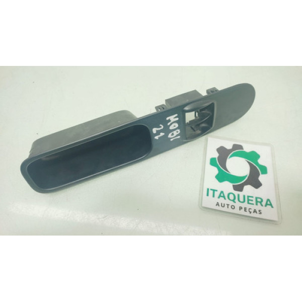 Moldura Porta Dianteira Esquerda Fiat Mobi Ano 2021