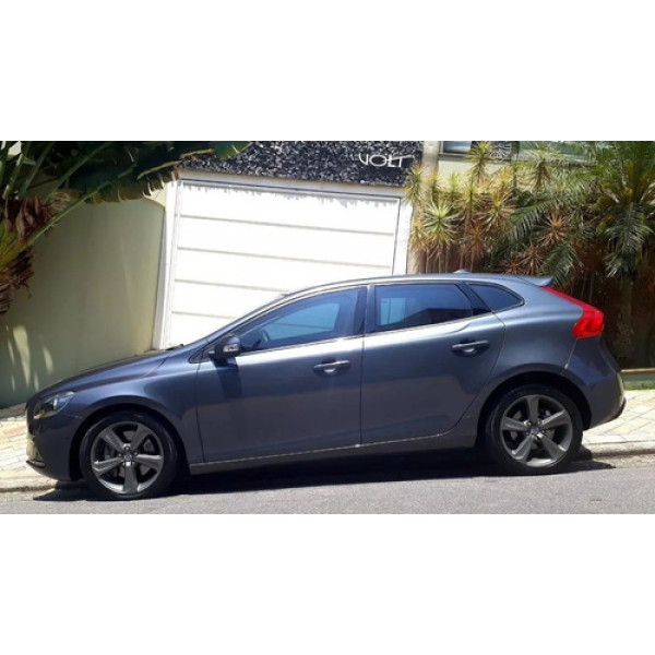 Sucata Para Retirada De Peças Volvo V40 2013 T4