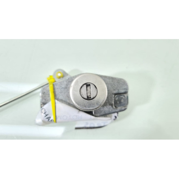 Miolo Abertura Tampa Traseira Nissan Versa 1.6 Ano 2018