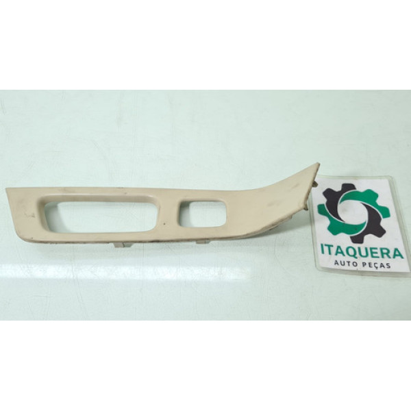 Moldura Comando Vidro Traseiro Direito Volvo Xc60 Ano 2011