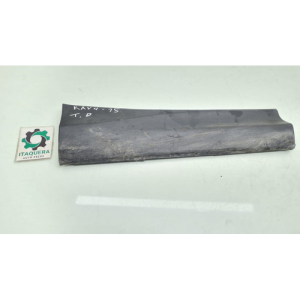 Moldura Aplique Porta Traseiro Direito Toyota Rv4 2014 2015