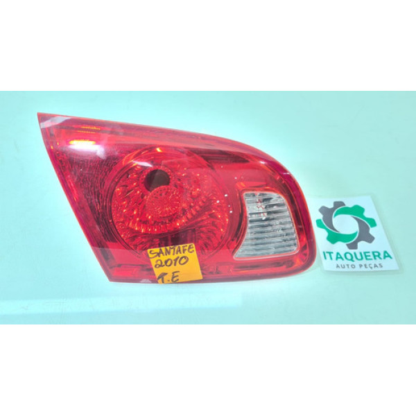 Lanterna Tampa Traseira Esquerda Hyundai Santa Fe 2009 Avari
