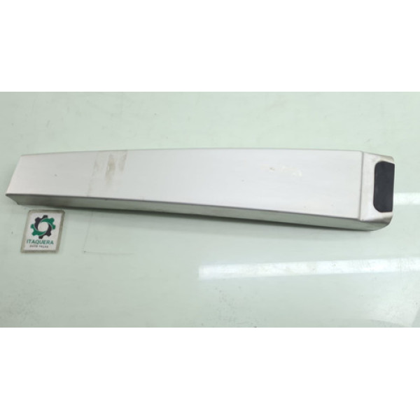 Acabamento Coluna Externa Direito Porsche Cayenne Ano 2008