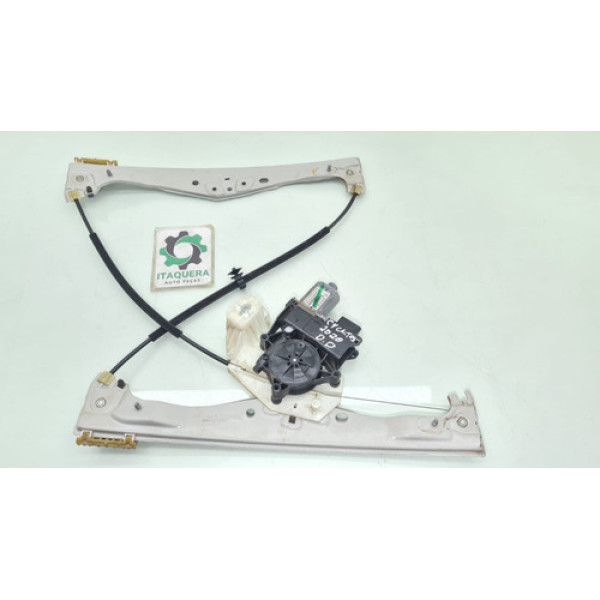 Máquina Vidro Dianteiro Direito Citroen C4 Cactus Ano 2022
