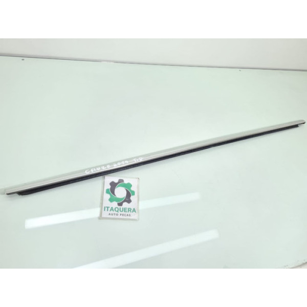 Pestana Externa Porta Traseira Direita Gm Cruze Sedan 2018