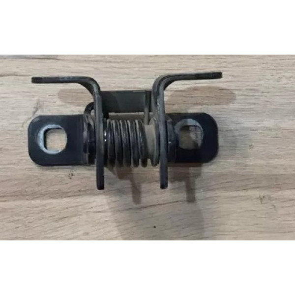 Dobradiça Inferior Tampa Traseira L/ Direito Discovery 4